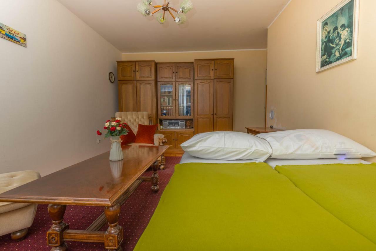 Apartment Center Crikvenica Kültér fotó